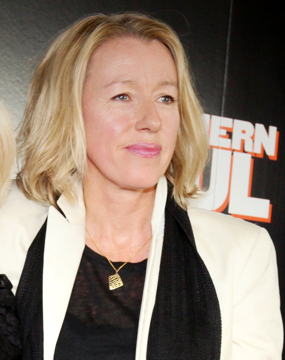 Илэйн Константин