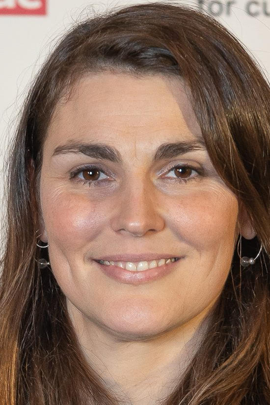 Санне Найенс