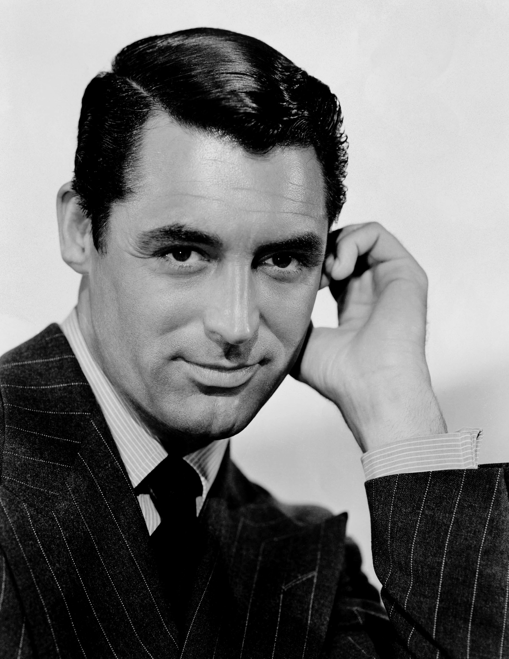 https://www.film.ru/sites/default/files/people/cary-grant.jpg