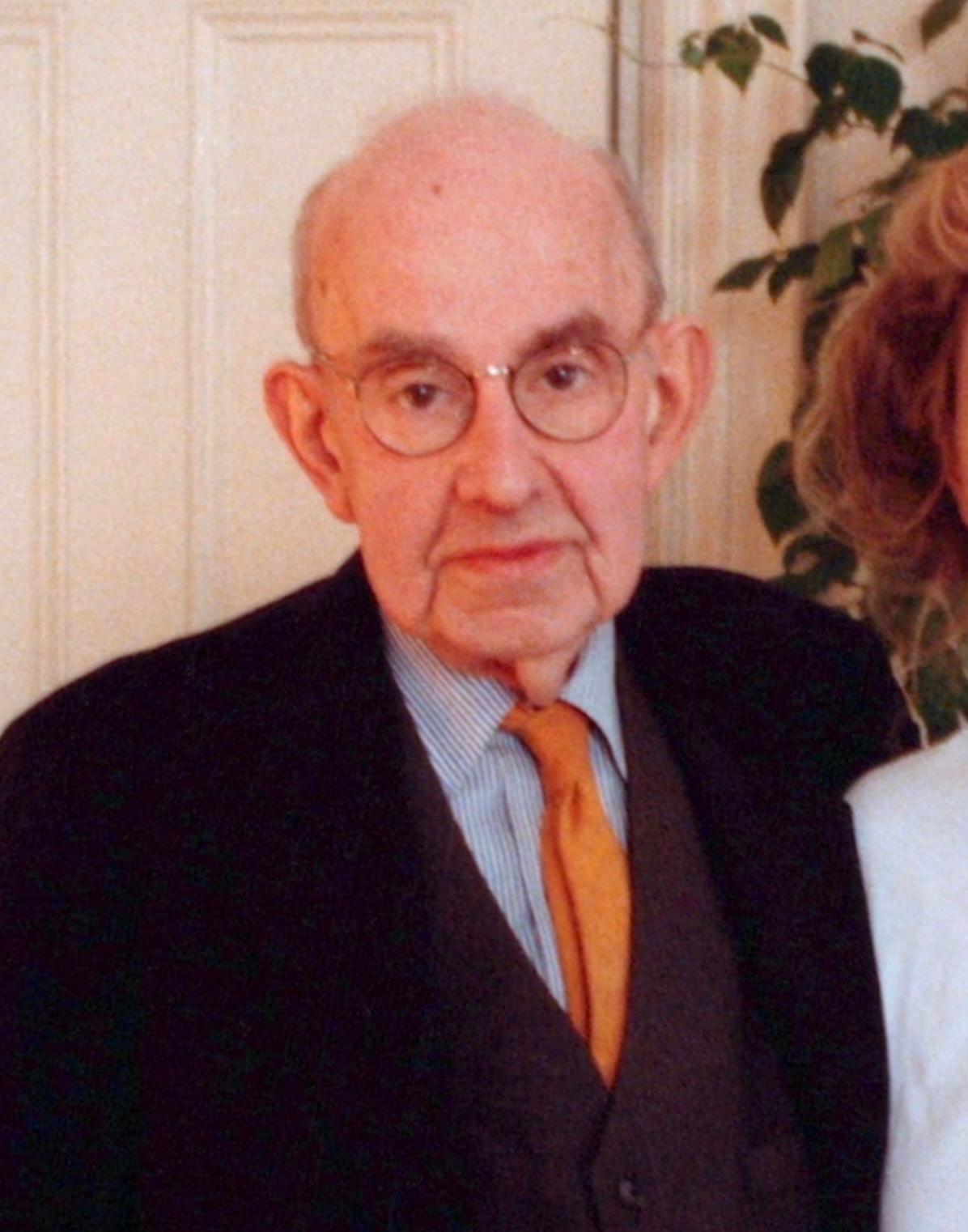Уильям Альфред