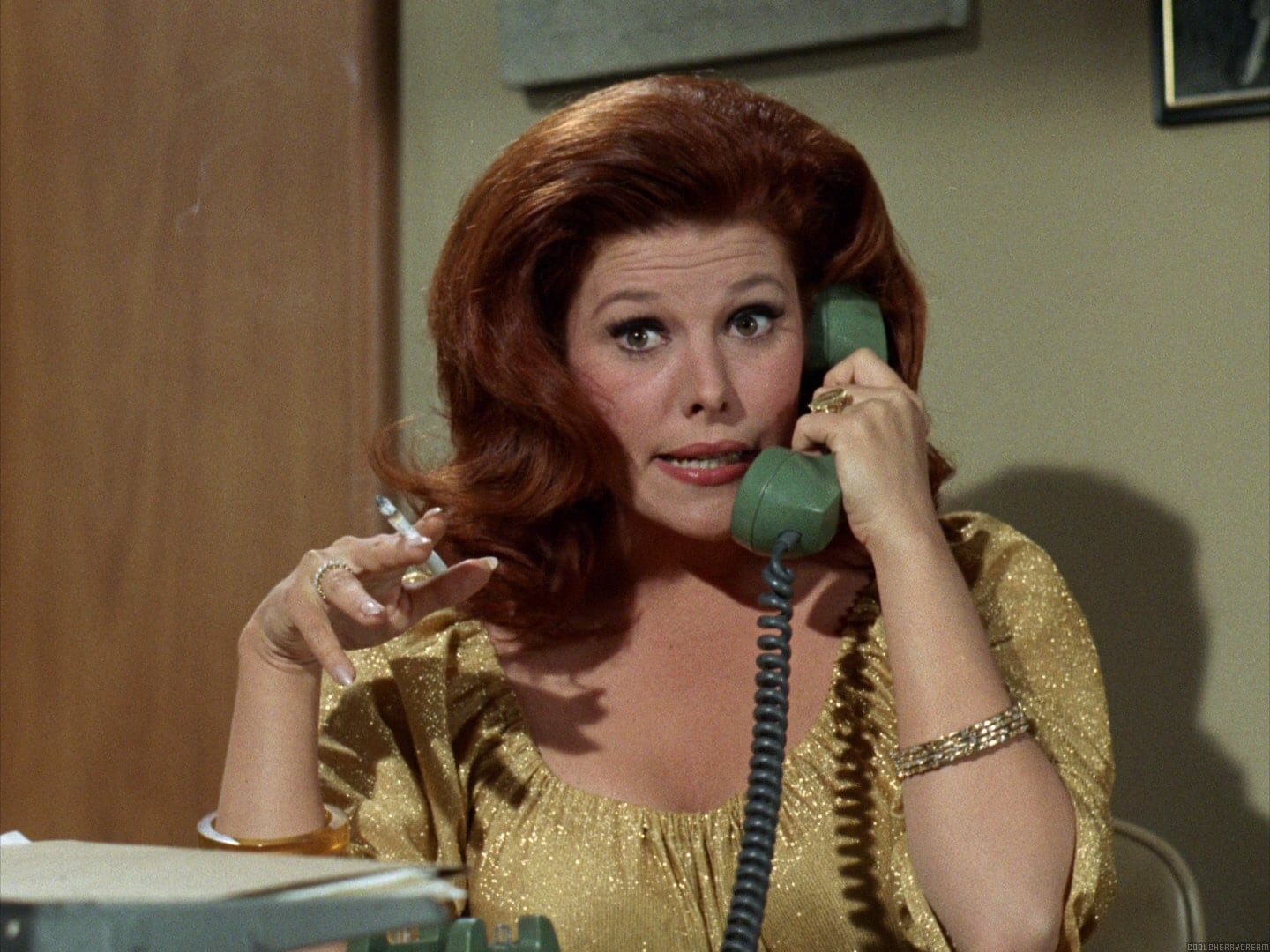 Карен Артур