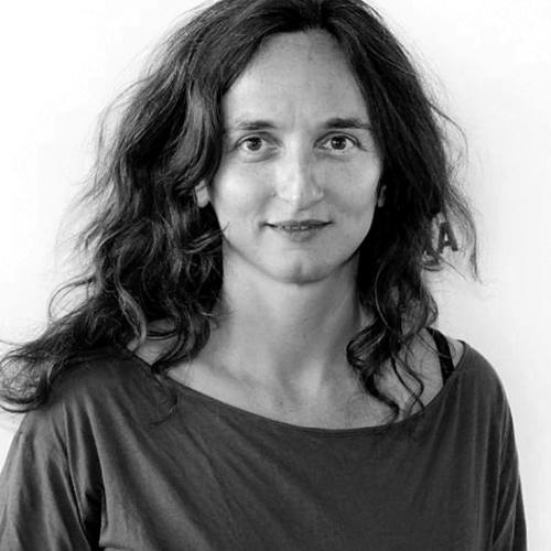 Джули Бертучелли