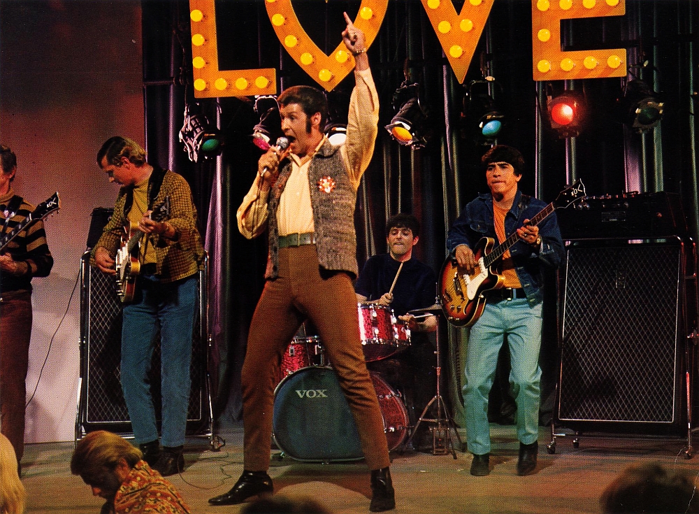 Донни Брукс