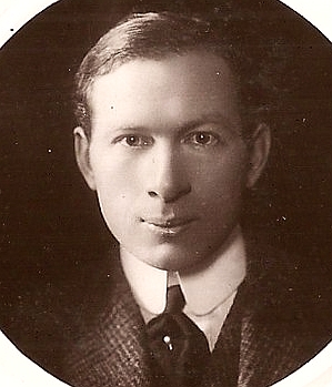 Джеймс Карев