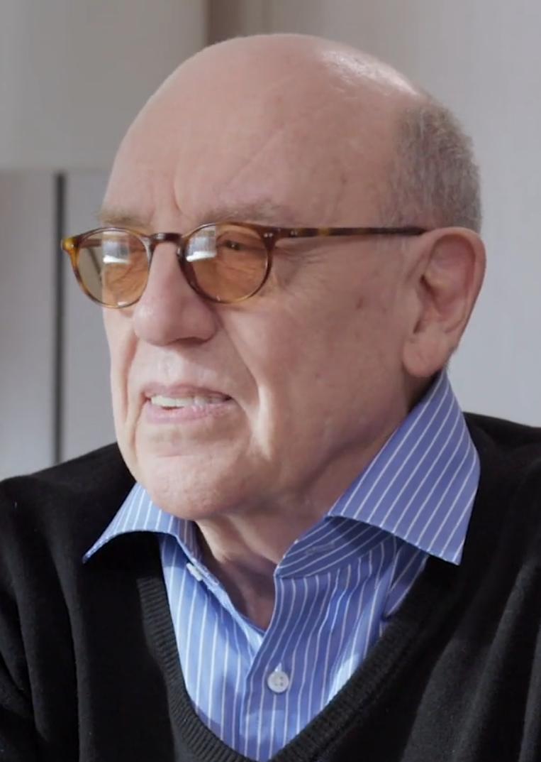 Март Краули