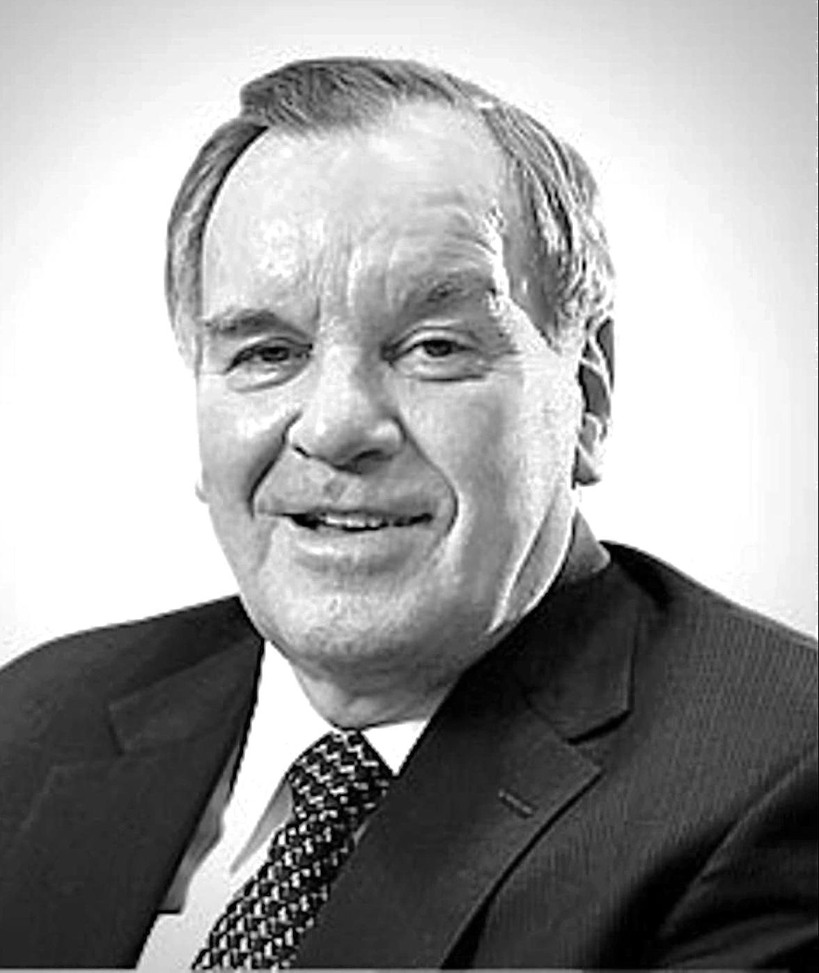 Роберт Дэйли