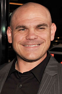 Дерек Даучи