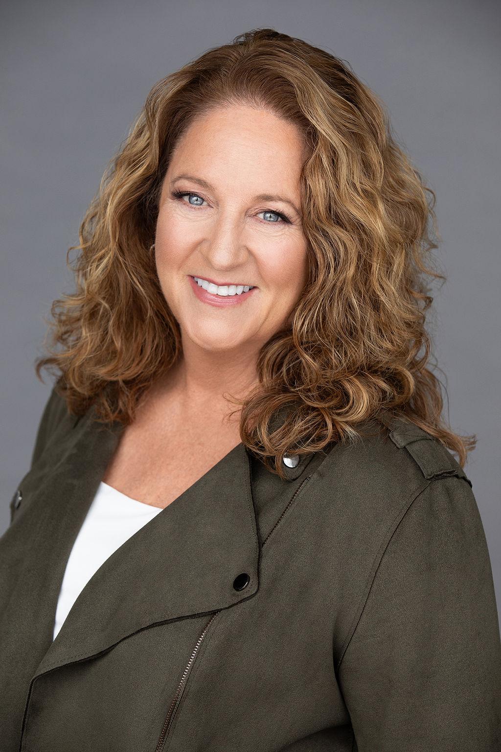 Лиза Демпси