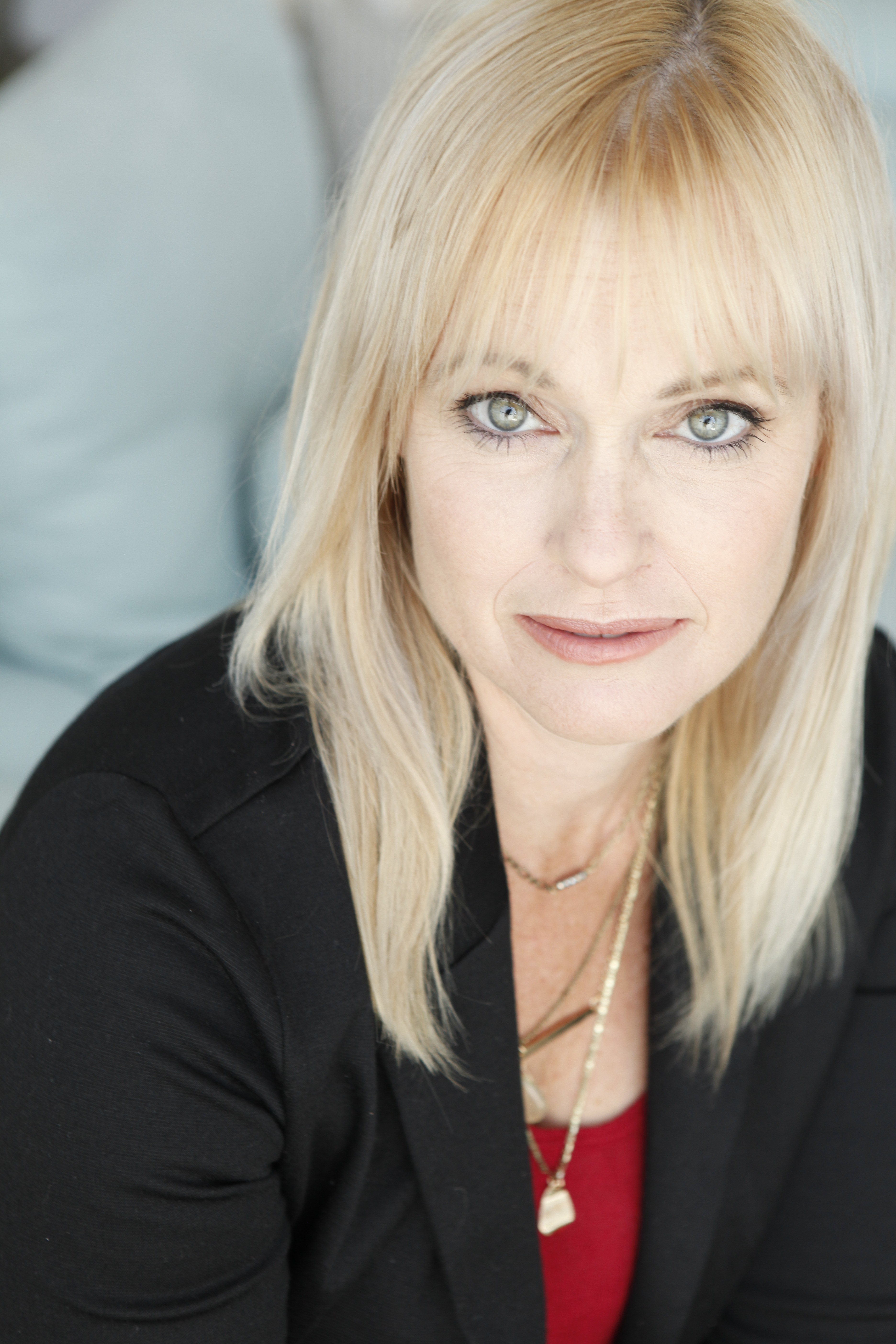 Энн Дивэйни