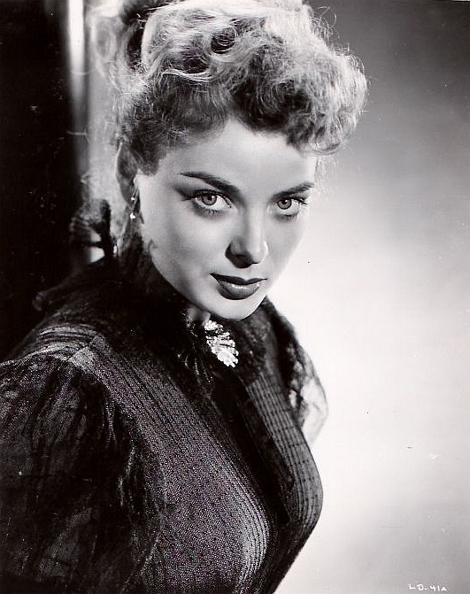 Мэри Джо Тэрола