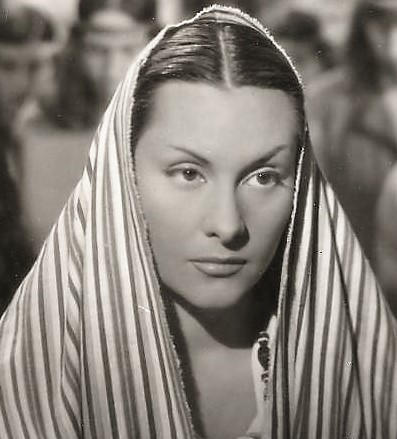 Нани Фернандес