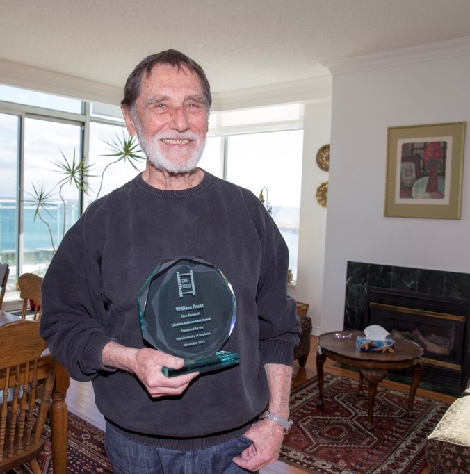 Уильям Фрюит