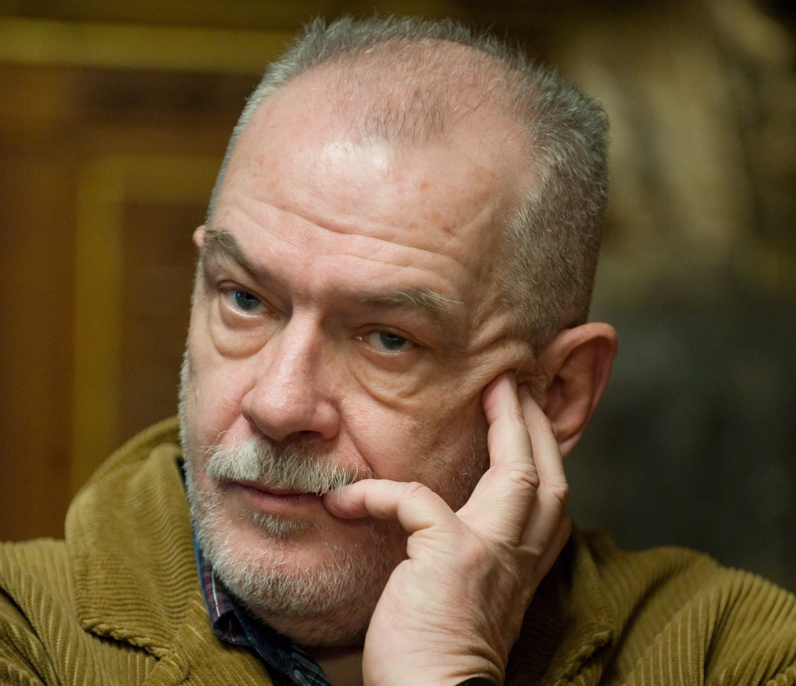 Петер  Готар