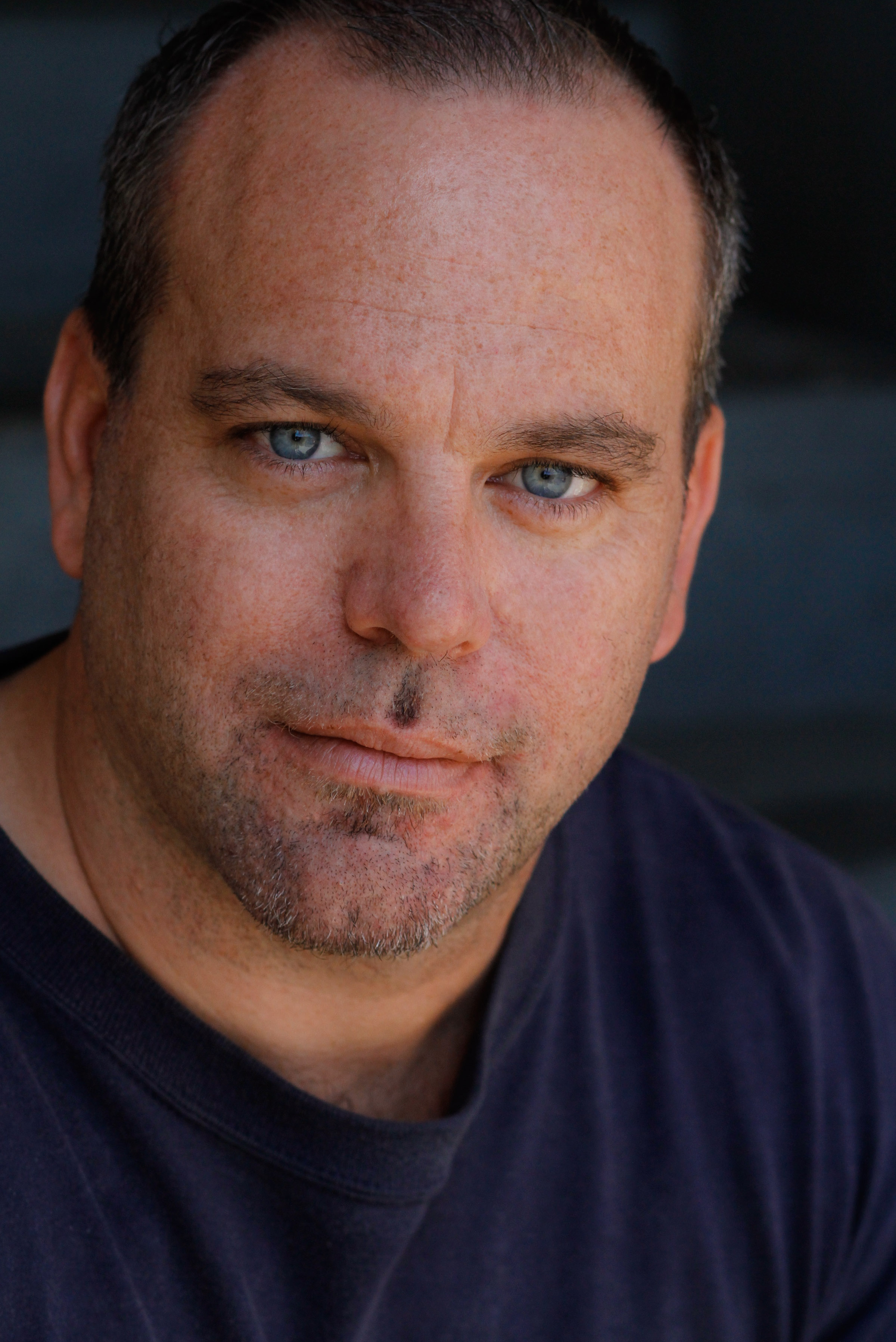 Брайан Холл