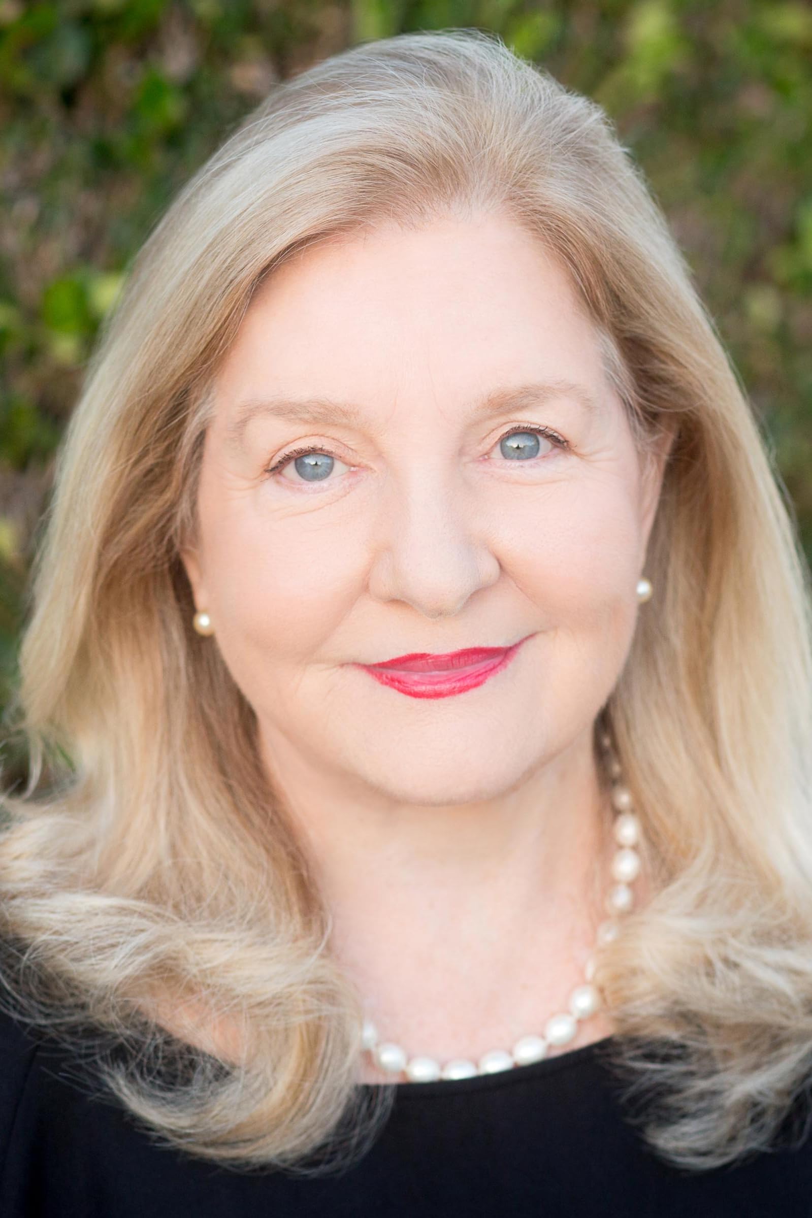 Сесилия Холл