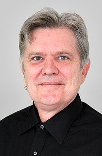 Марк Холден