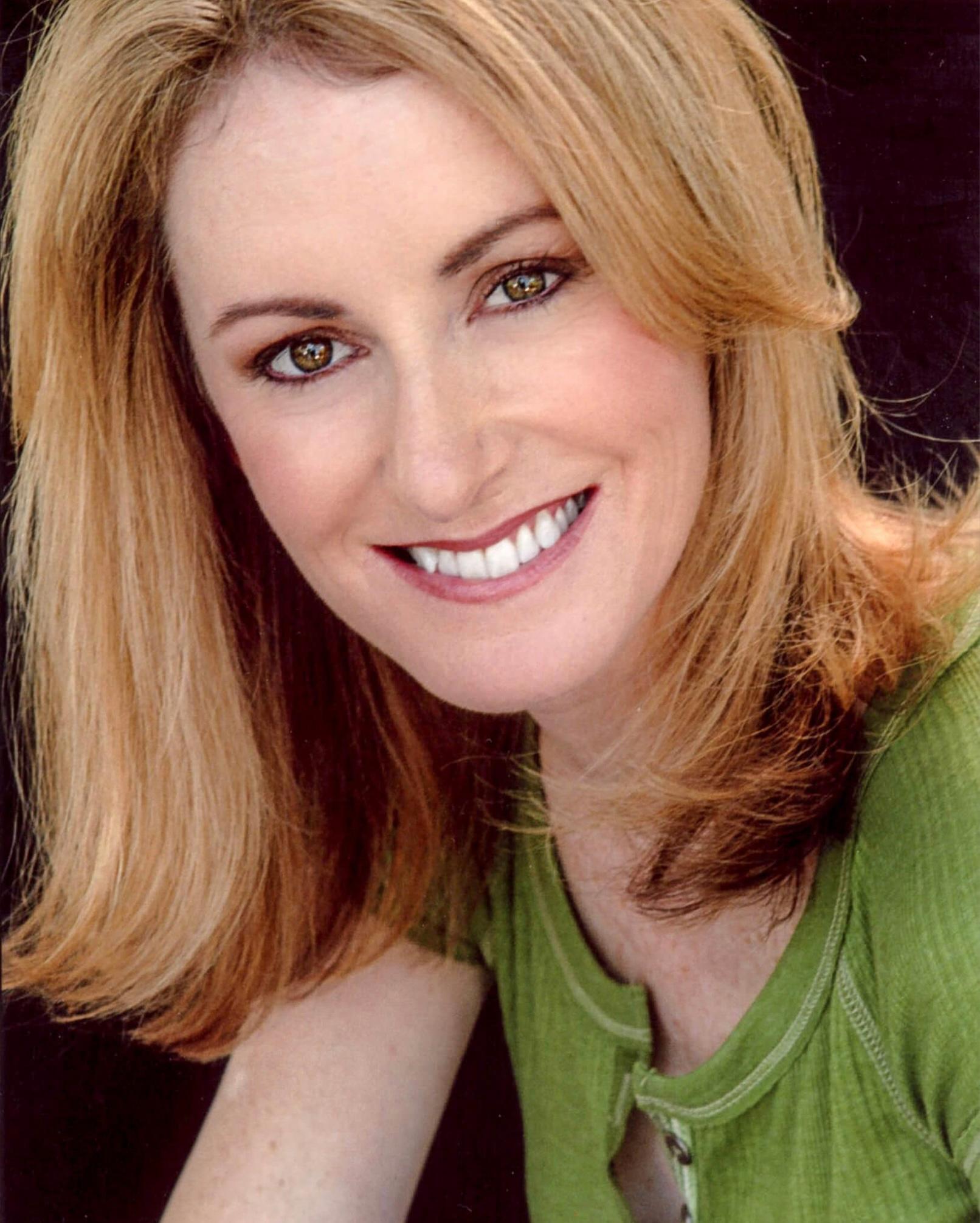 Шеннон Холт