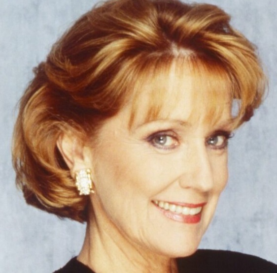 Элизабет Хаббард