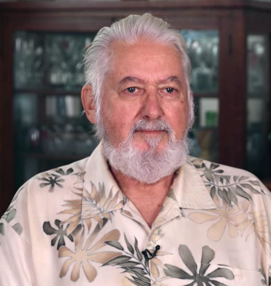 Деннис И. Джонс