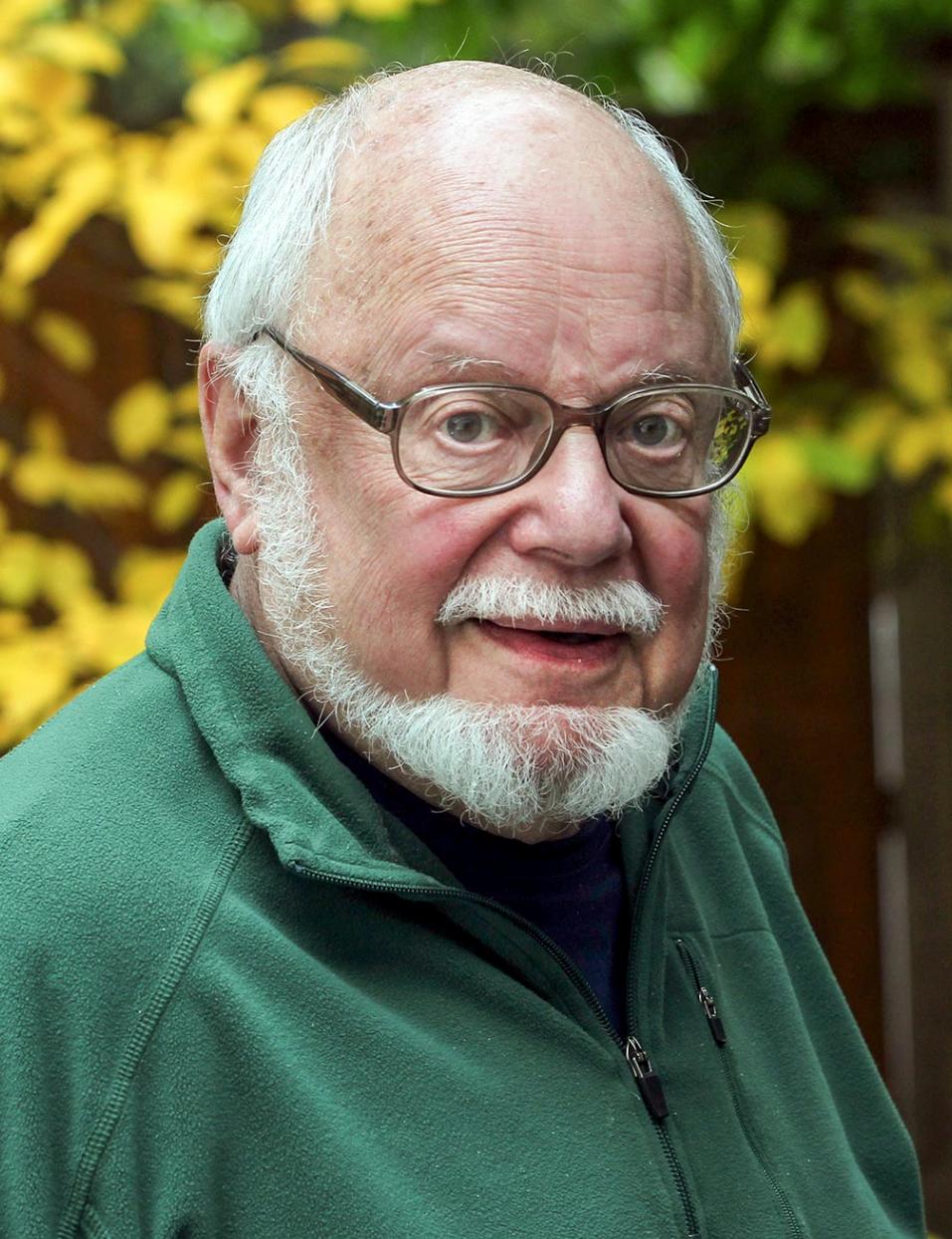 Нортон Джастер