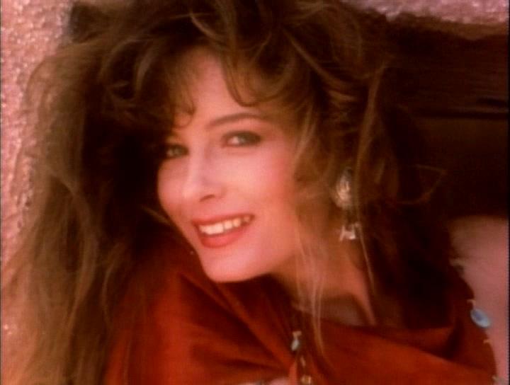 Бонни Марино