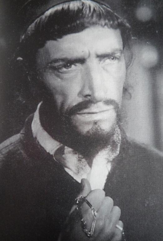 Артуро Марин