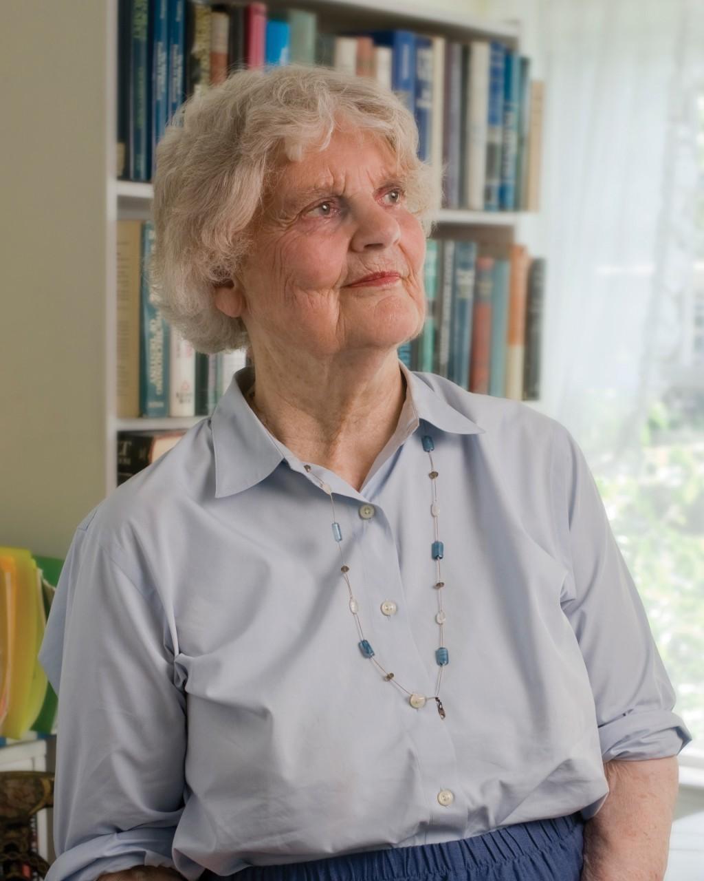 Присцилла МакМиллан