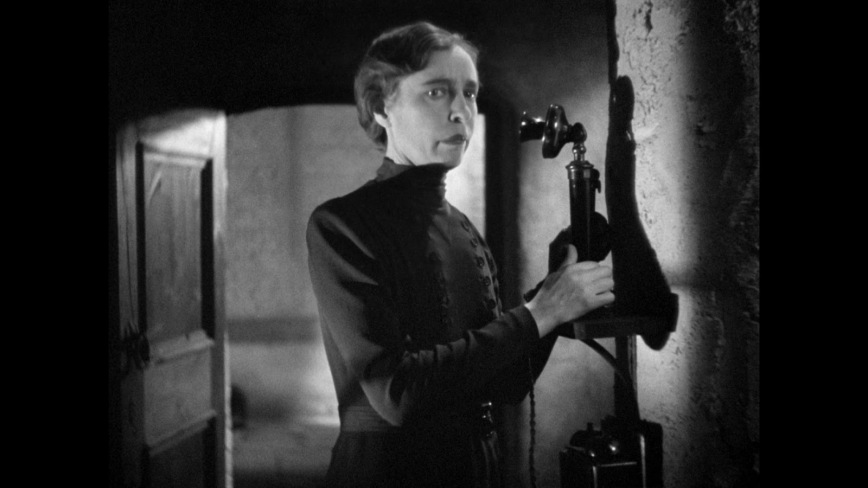 Сисили Оутс