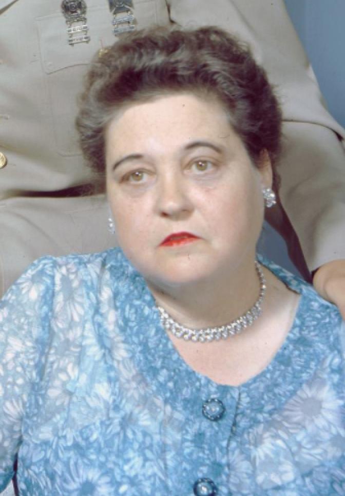 Глэдис Пресли