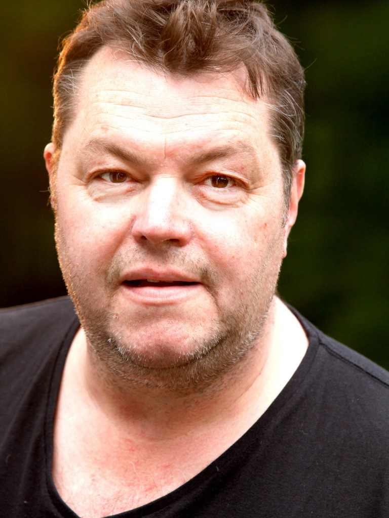 Оливер Рейнхард