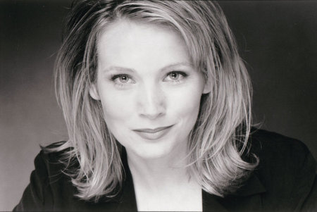 Элиз Робинс