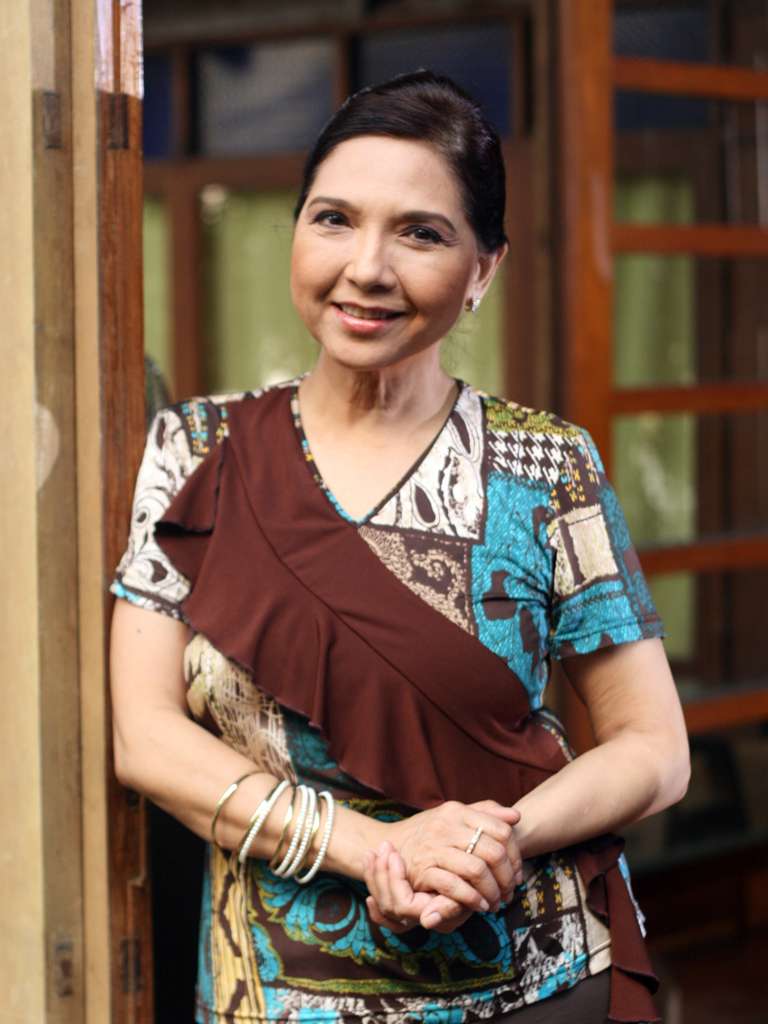 Чанда  Ромеро