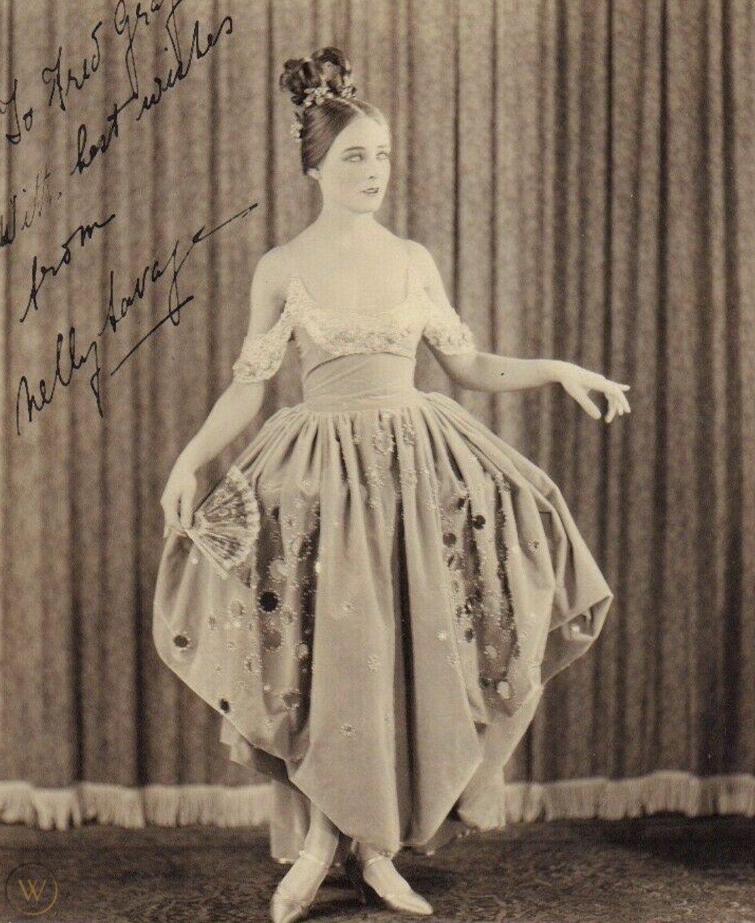 Нелли Сэвидж