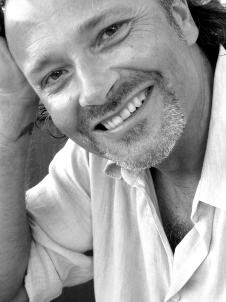 Йонас Шольц