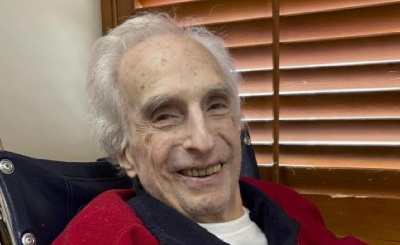 Дэниэл Селзник