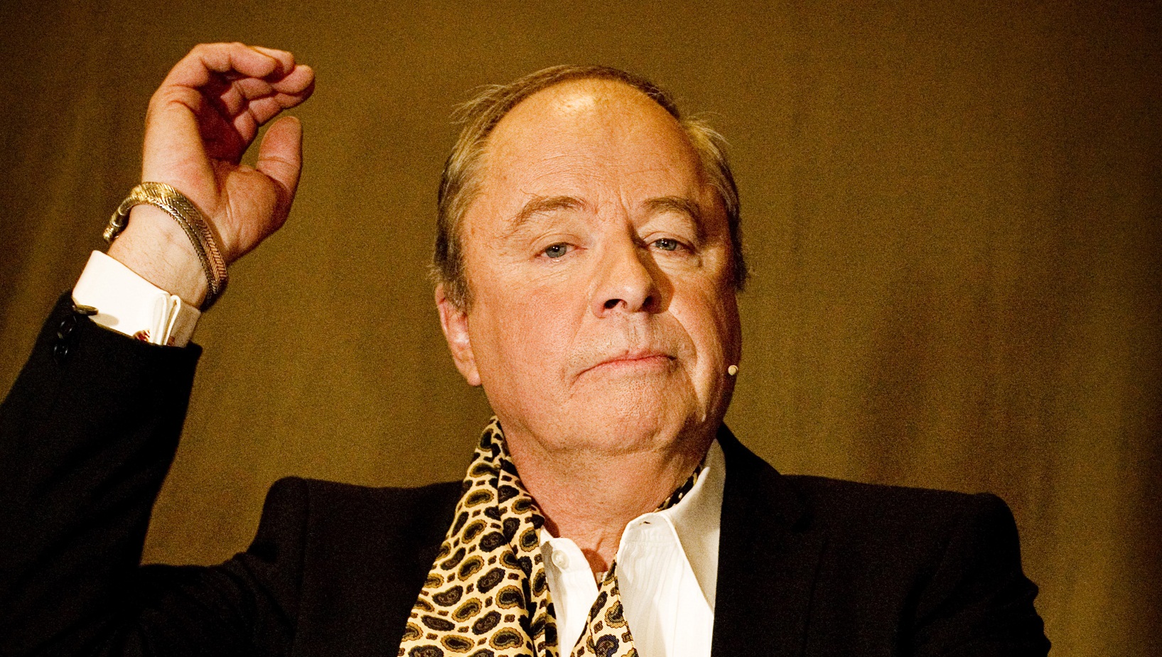 Хельге Скуг