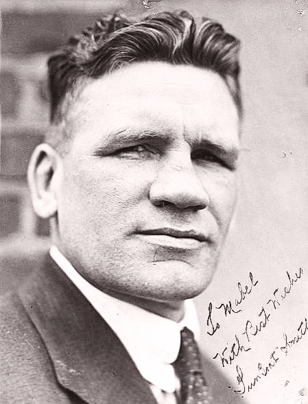 Ганбот Смит