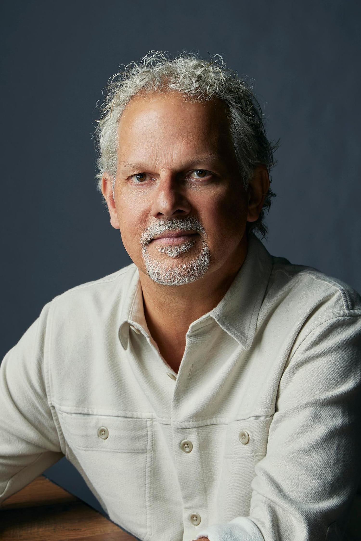 Джонни Саймонс