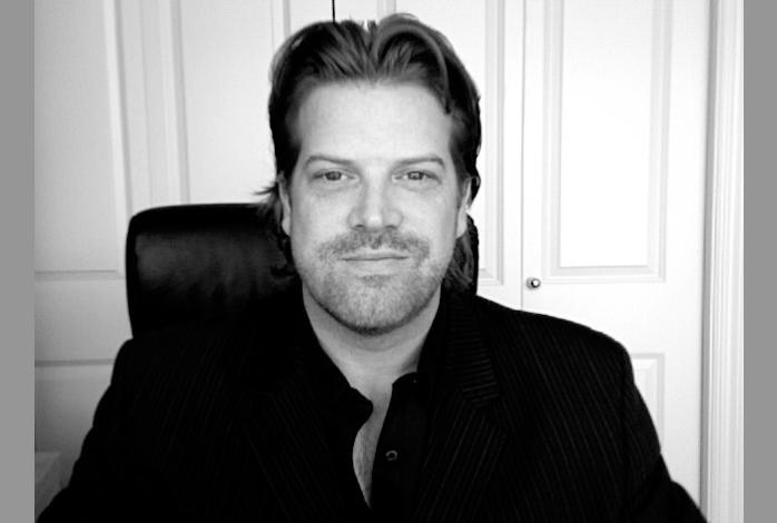 Майк Томпсон