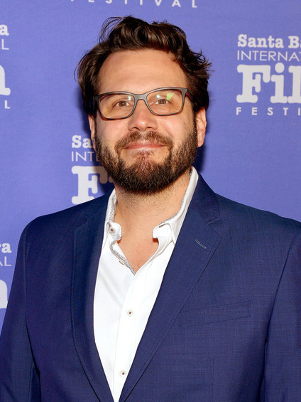 Адам Валдез