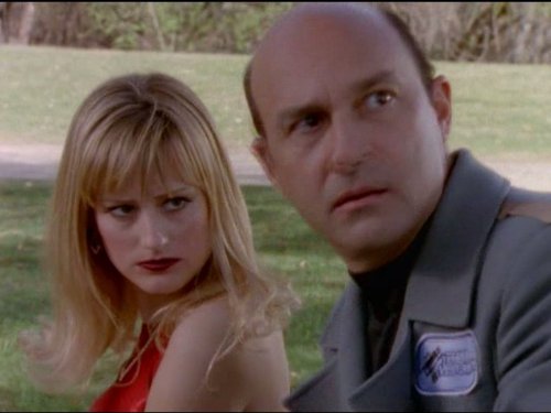 Валери Вернон