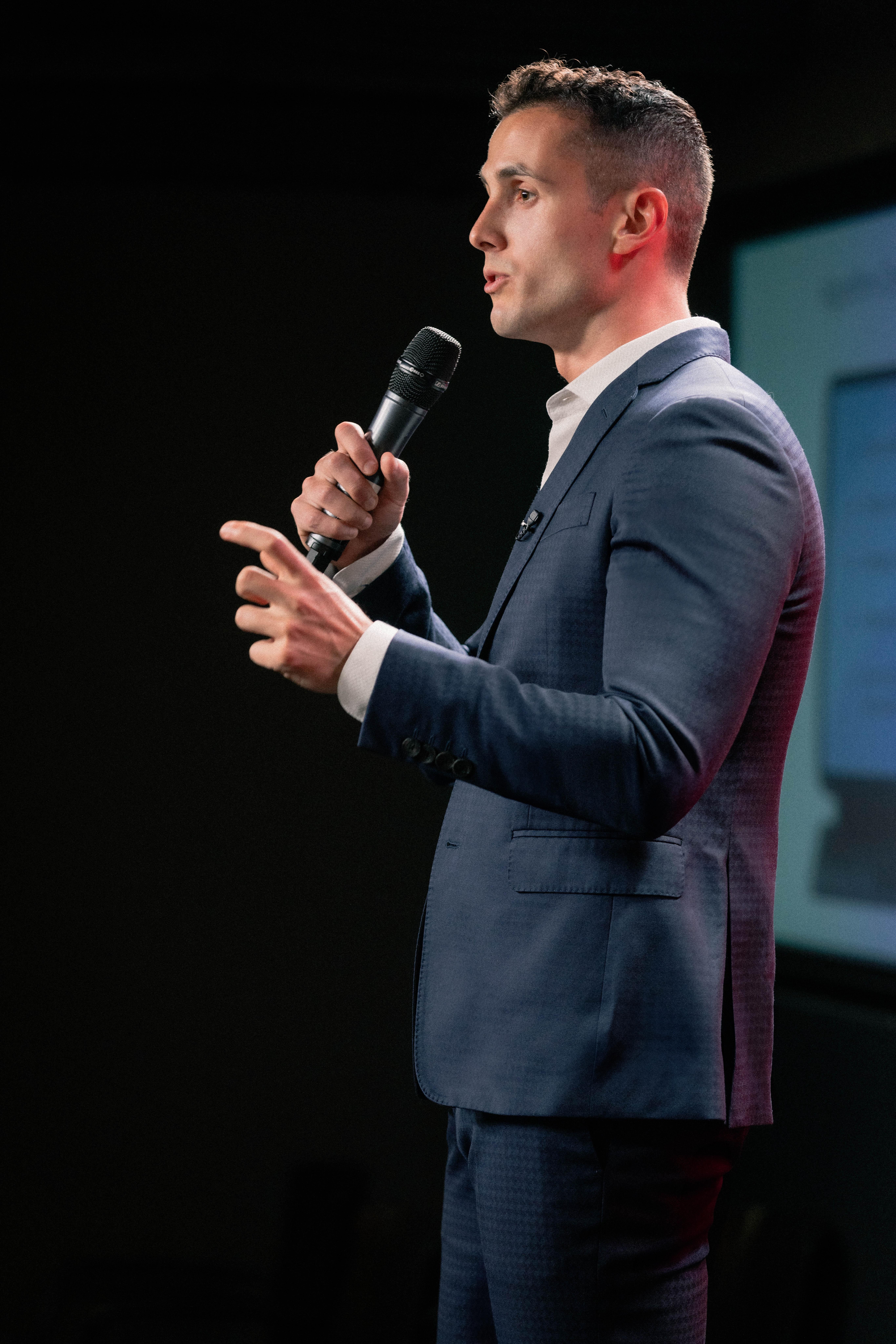 Райан Уокер