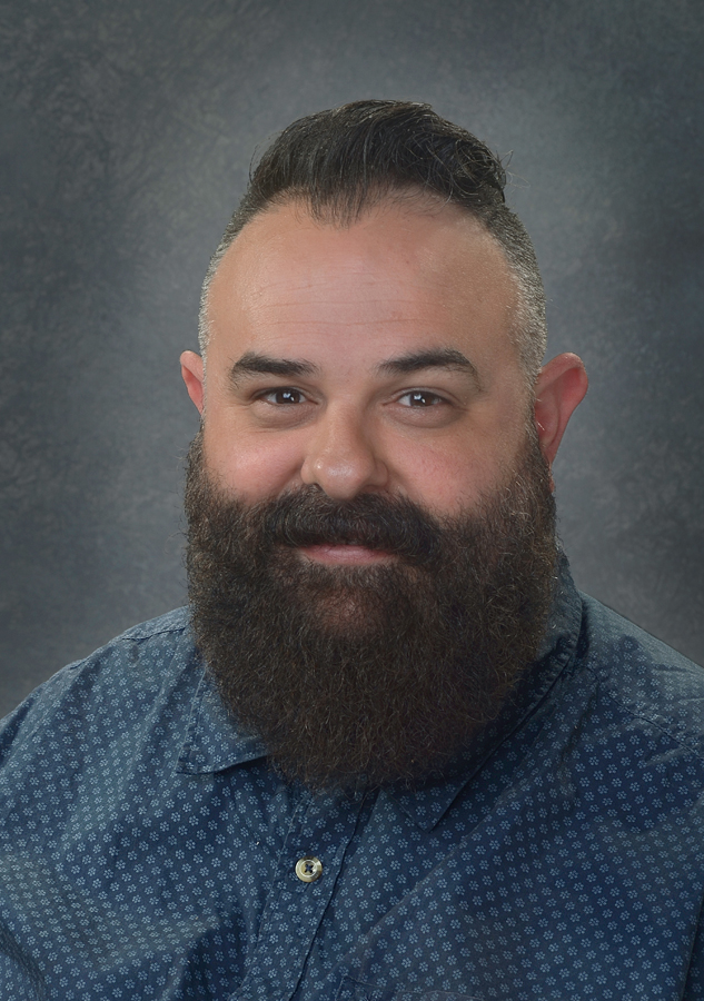 Майкл Айзэкс