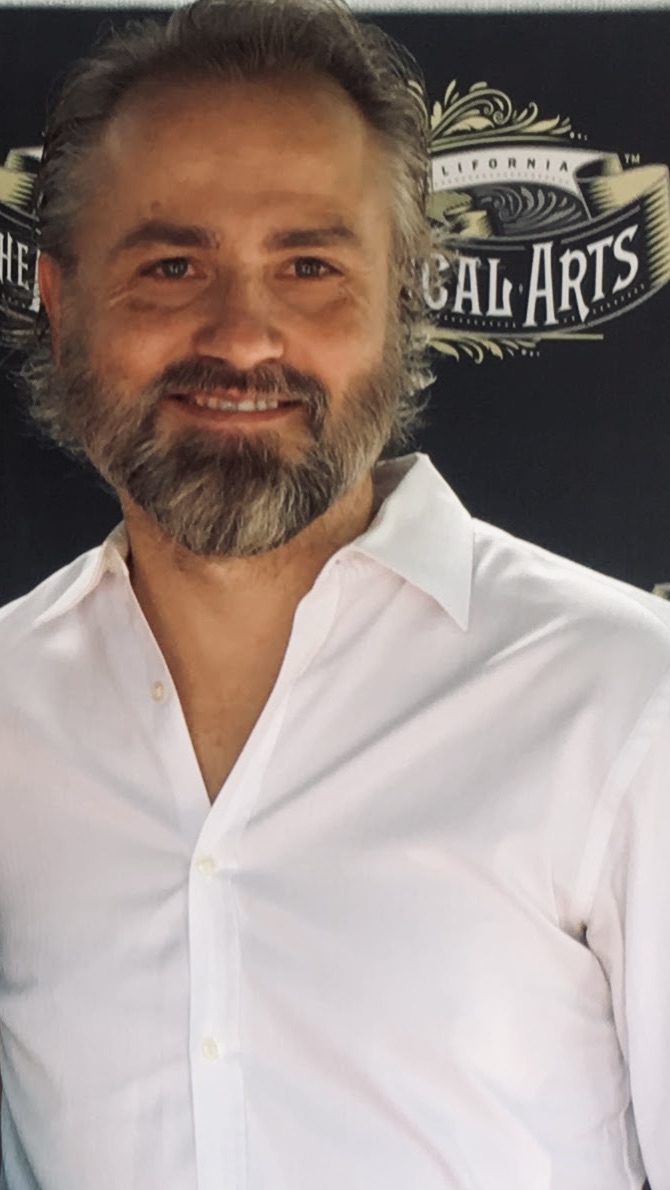 Стивен Сешнз