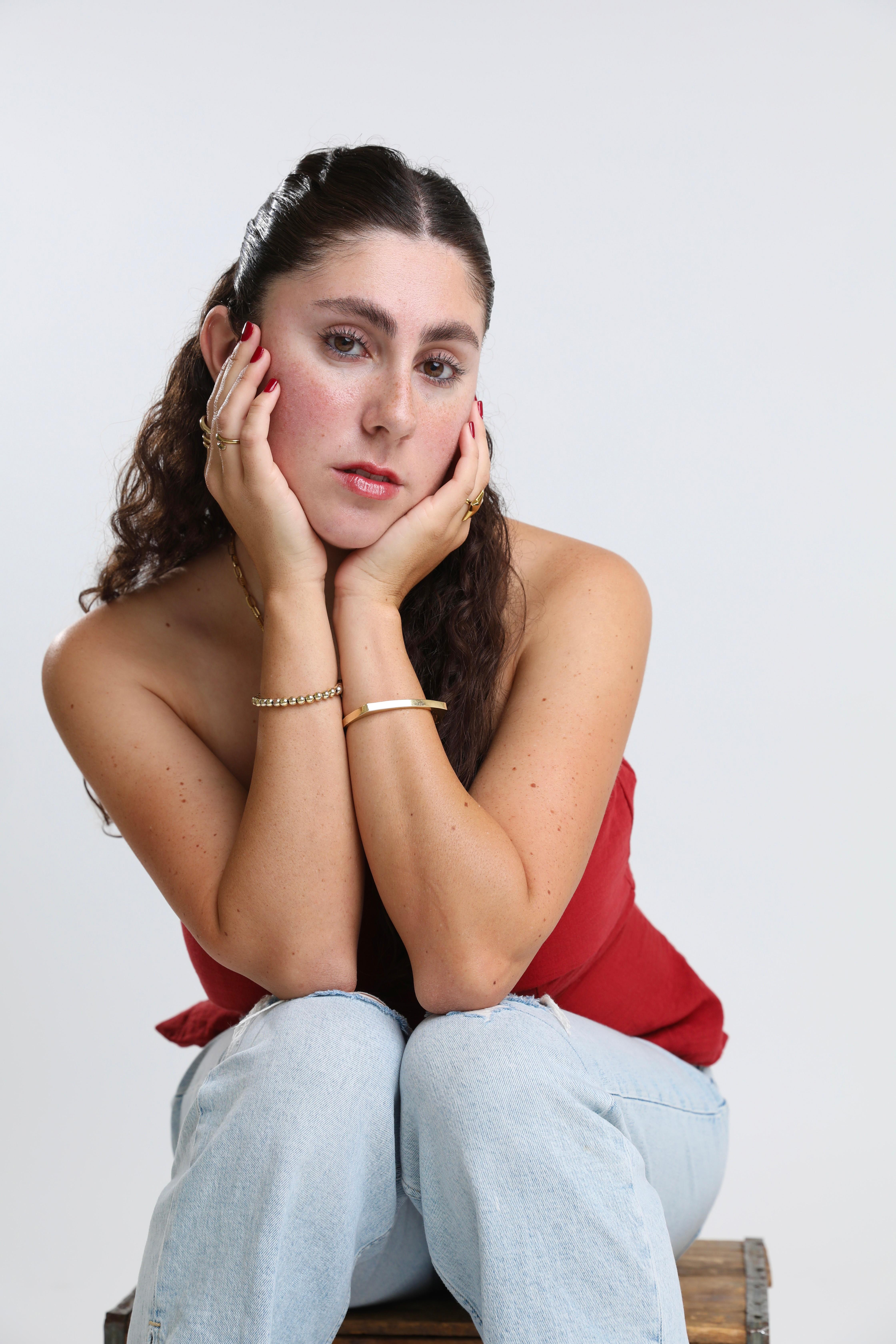 Джулия Марли