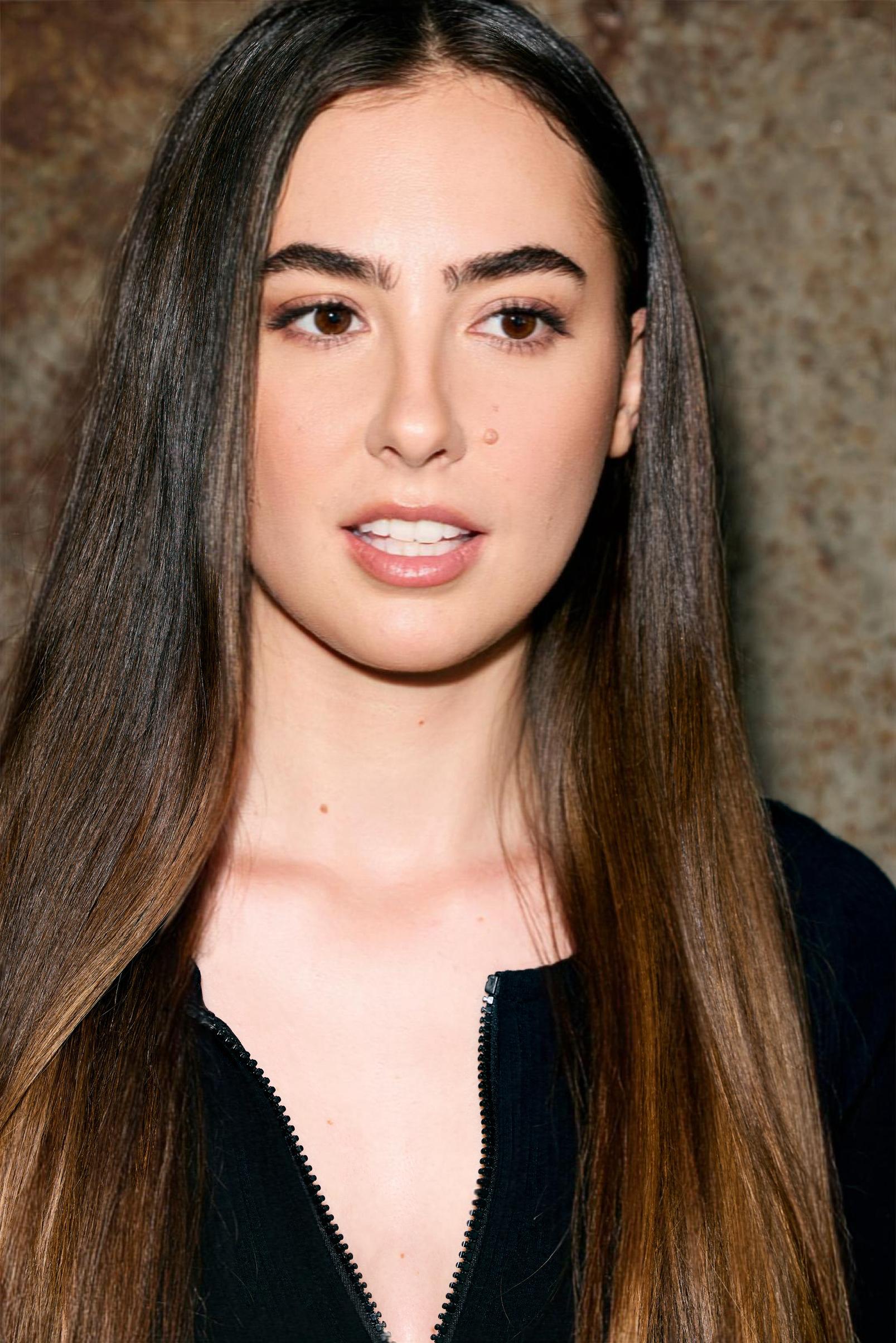 Аликс Вилларе