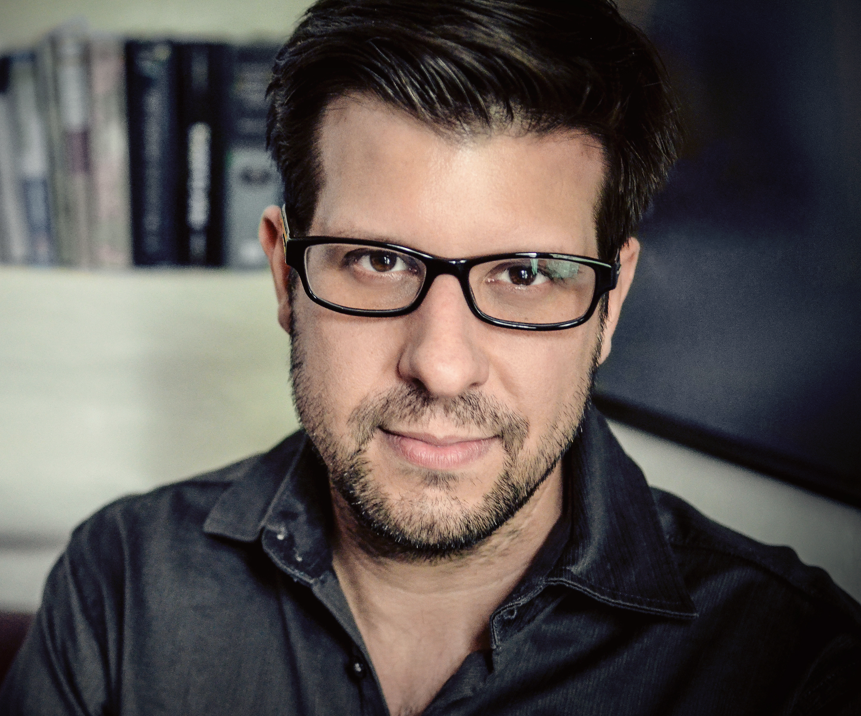 Карлос Альварез