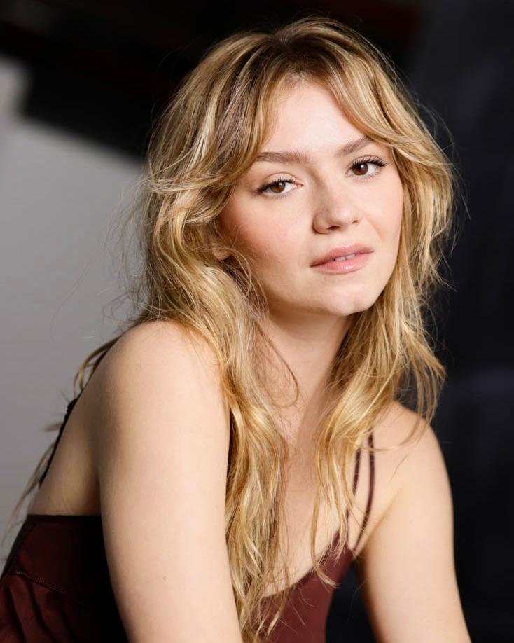 Белла Делонг