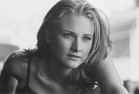 Мишель Дерхэм