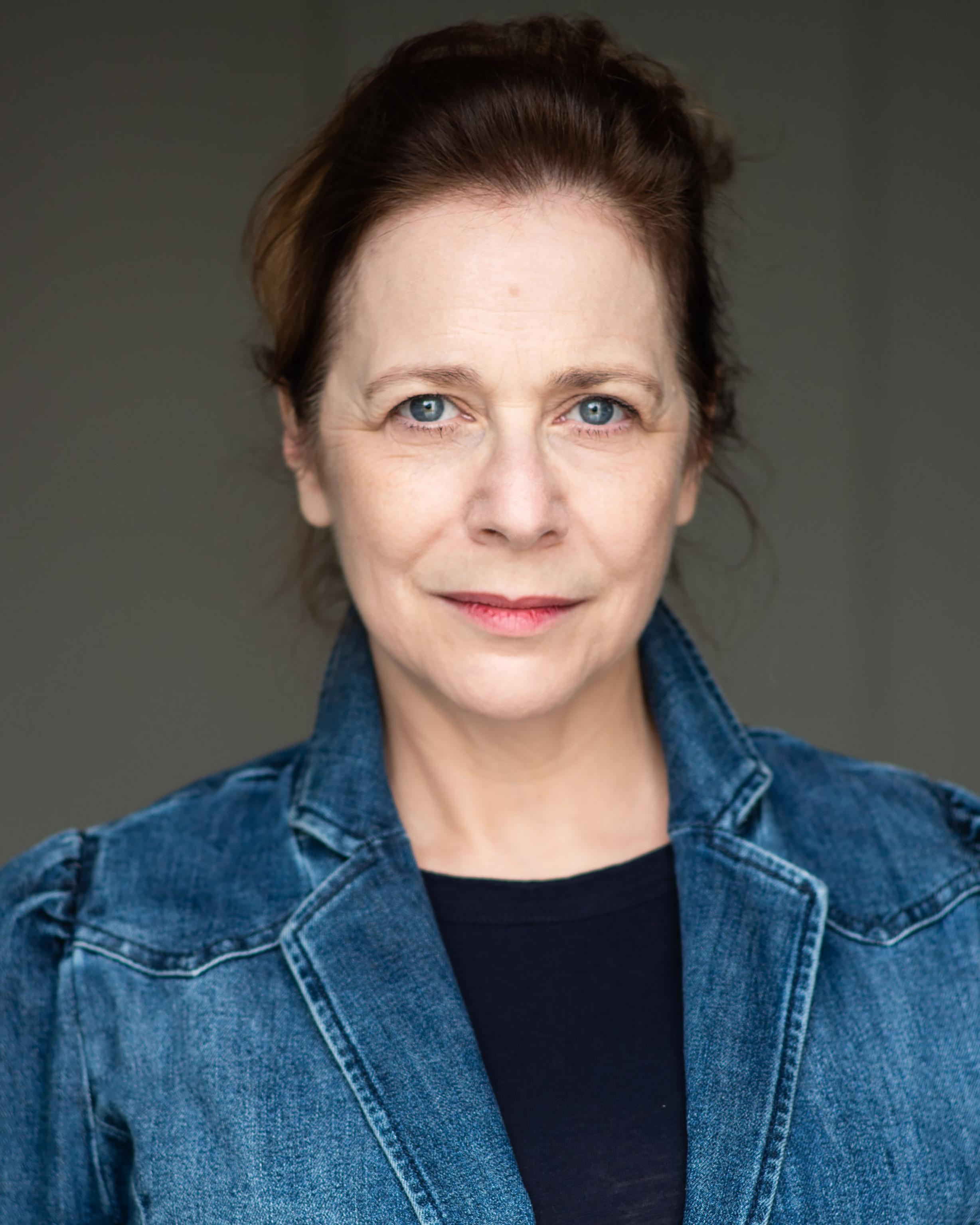 Carine Montbertrand
